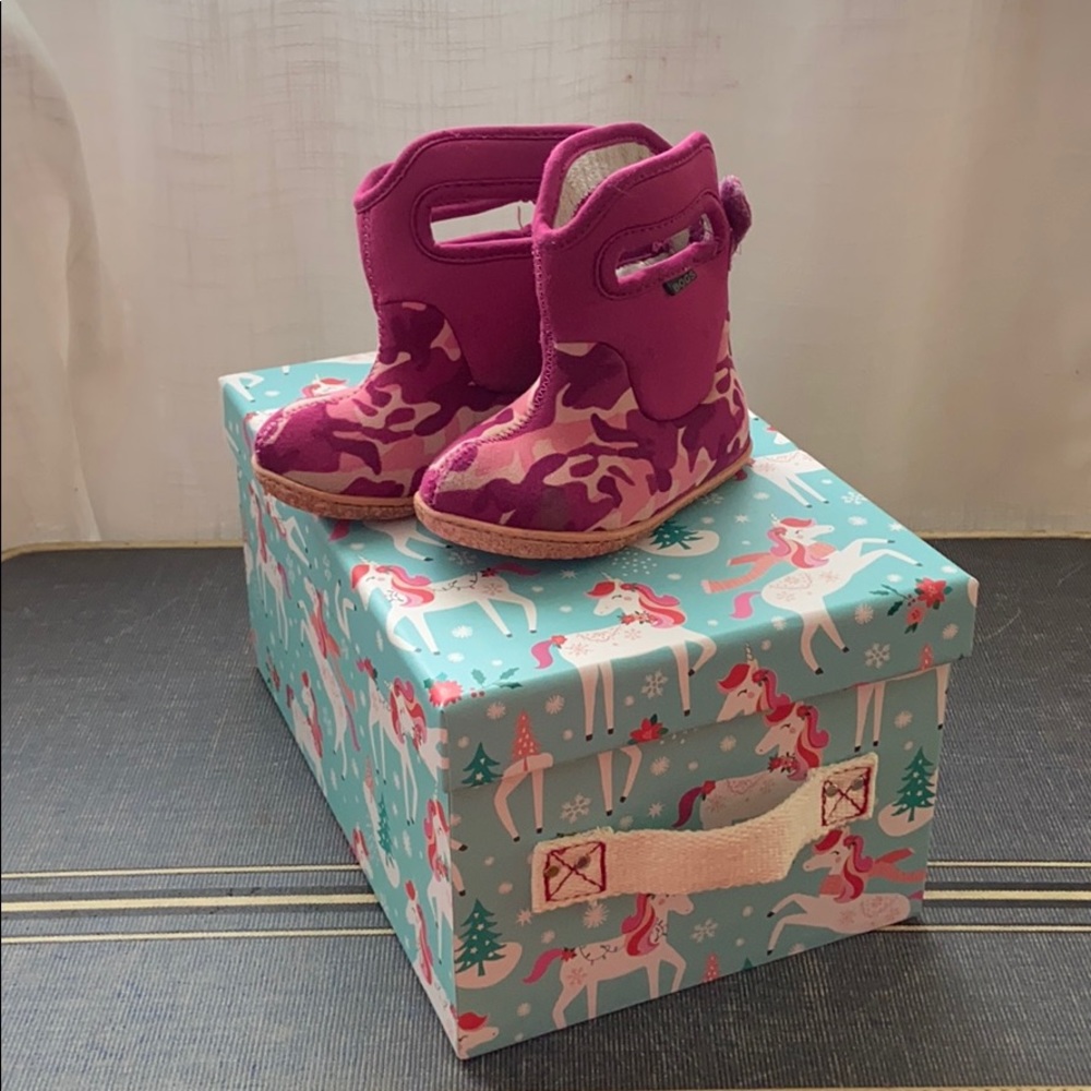 Toddler bogs